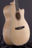 VIOLÃO TAYLOR COM O CASE